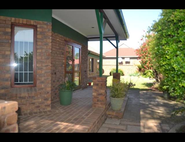 3 BEDROOM PROPERTY TO RENT IN PETERSFIELD